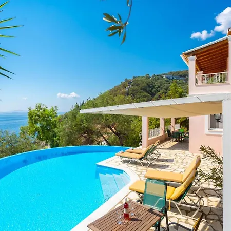 Villa Petros *